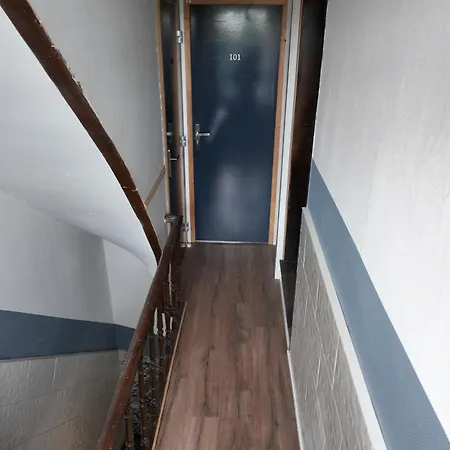 Lumineux De Avec 2 Places De Parking Privées Intérieur *