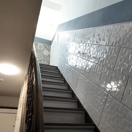 Lumineux De Avec 2 Places De Parking Privees Interieur Apartment