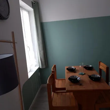 Lumineux De Avec 2 Places De Parking Privees Interieur